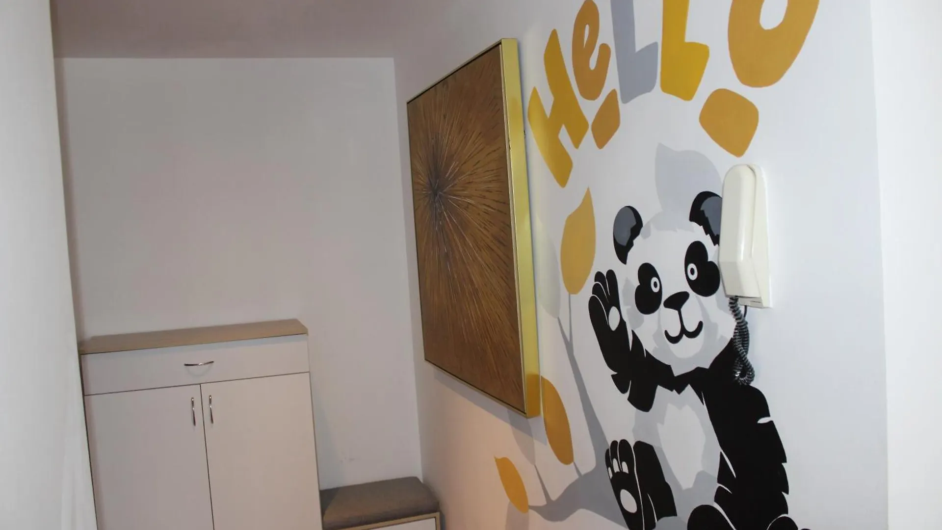 Urban Panda Skyview Homestay Jbr Dubai